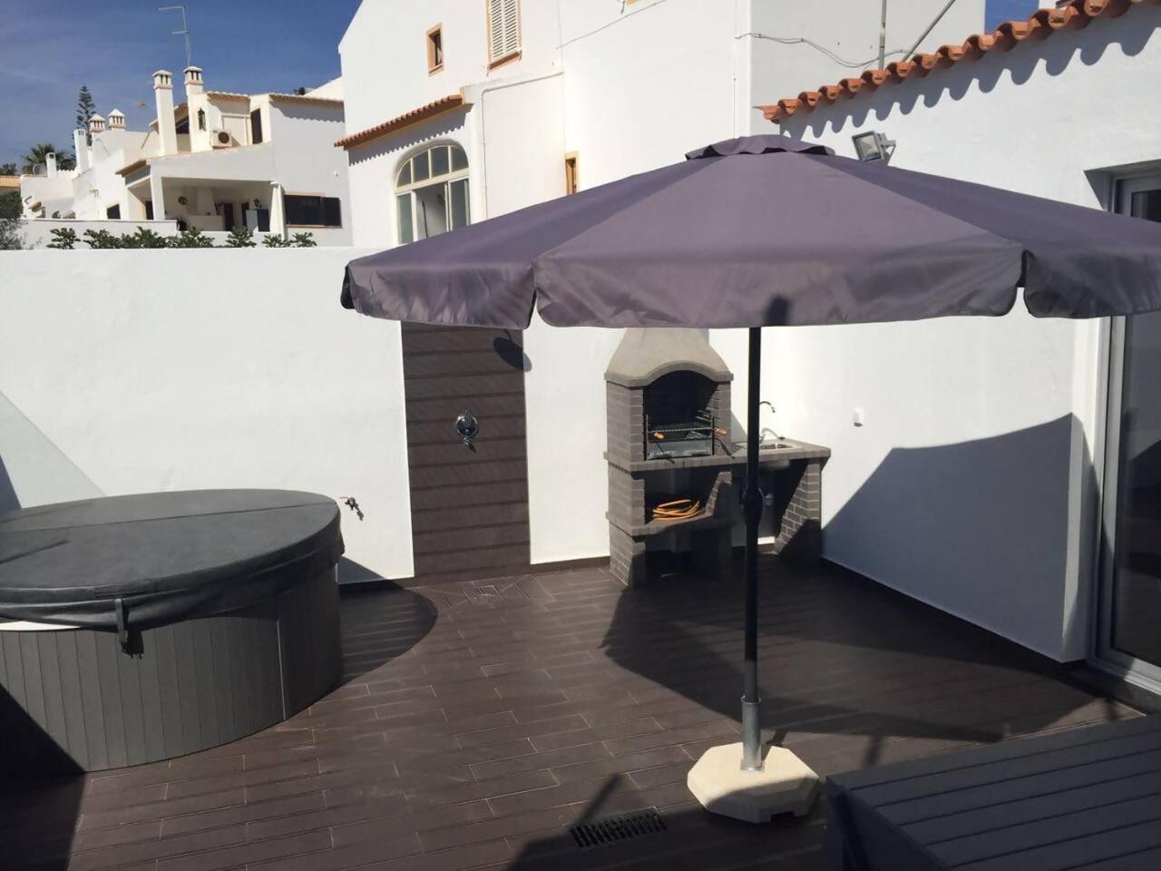 Casa Com 3 Suites Jacuzzi Em Albufeira Exterior photo